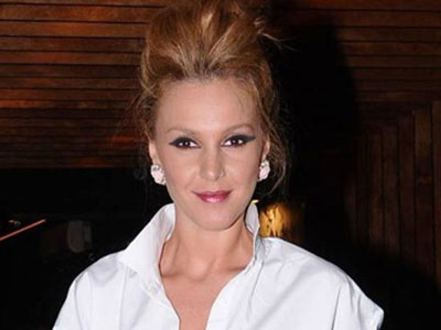 Η Τάμτα μιλάει για τον ρατσισμό και την Ελένη Φουρέιρα